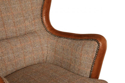 Chaise Ellis