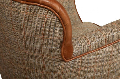 Chaise Elston