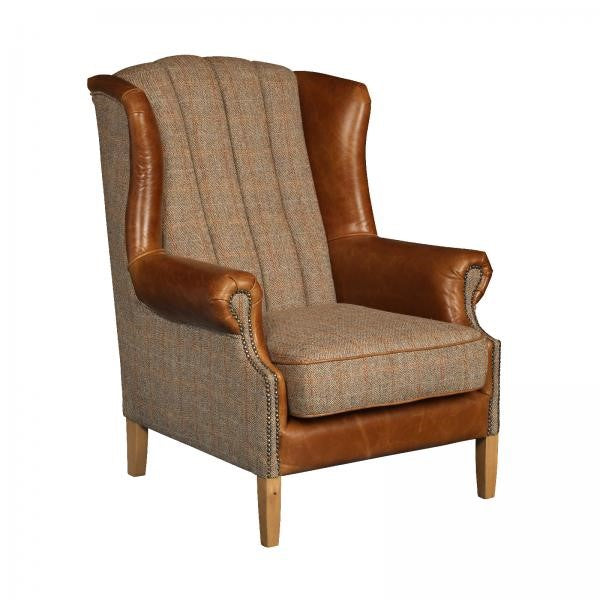 Fauteuil à oreilles cannelées